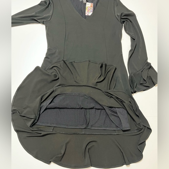 Karen Kane Black Sienna Dress Ruffle Hem Bell Sleeves V-Neckline - Picture 7 of 16